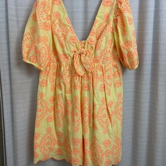 Lilly Pulitzer Eyelet Baby Doll Dress NWOT - Picture 5 of 5